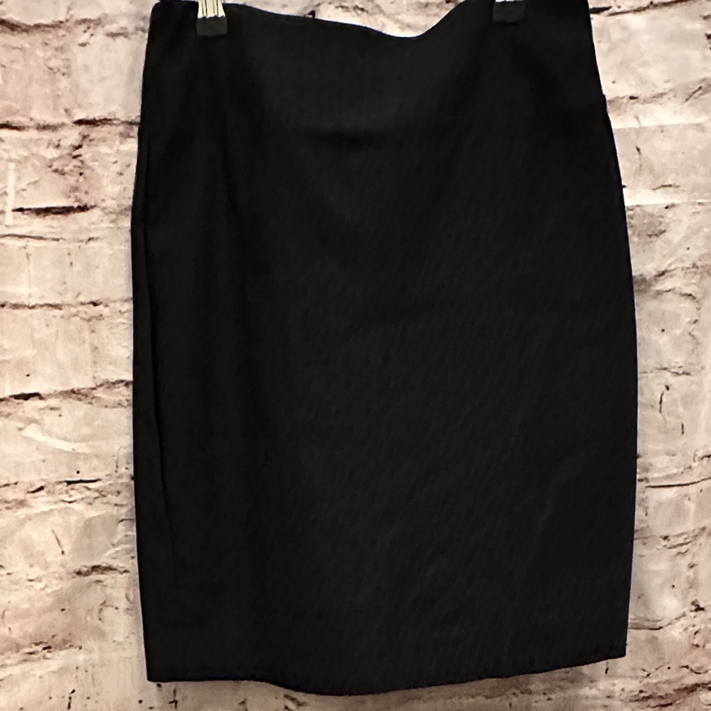 Margaret M Christina Textured Pencil Skirt